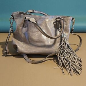 G.I.L.I. Metallic‎ Gray Croc-Embossed Shoulder Bag